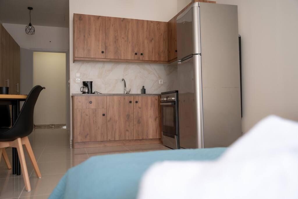 Anesis Airport Rooms 204 Коропион Экстерьер фото